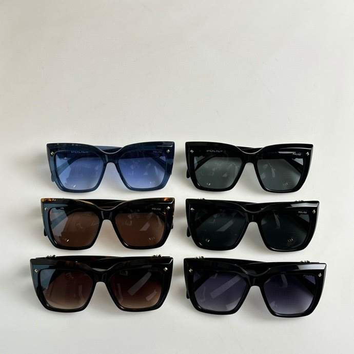 Picture of Chrome Hearts Sunglasses _SKUfw54045316fw
